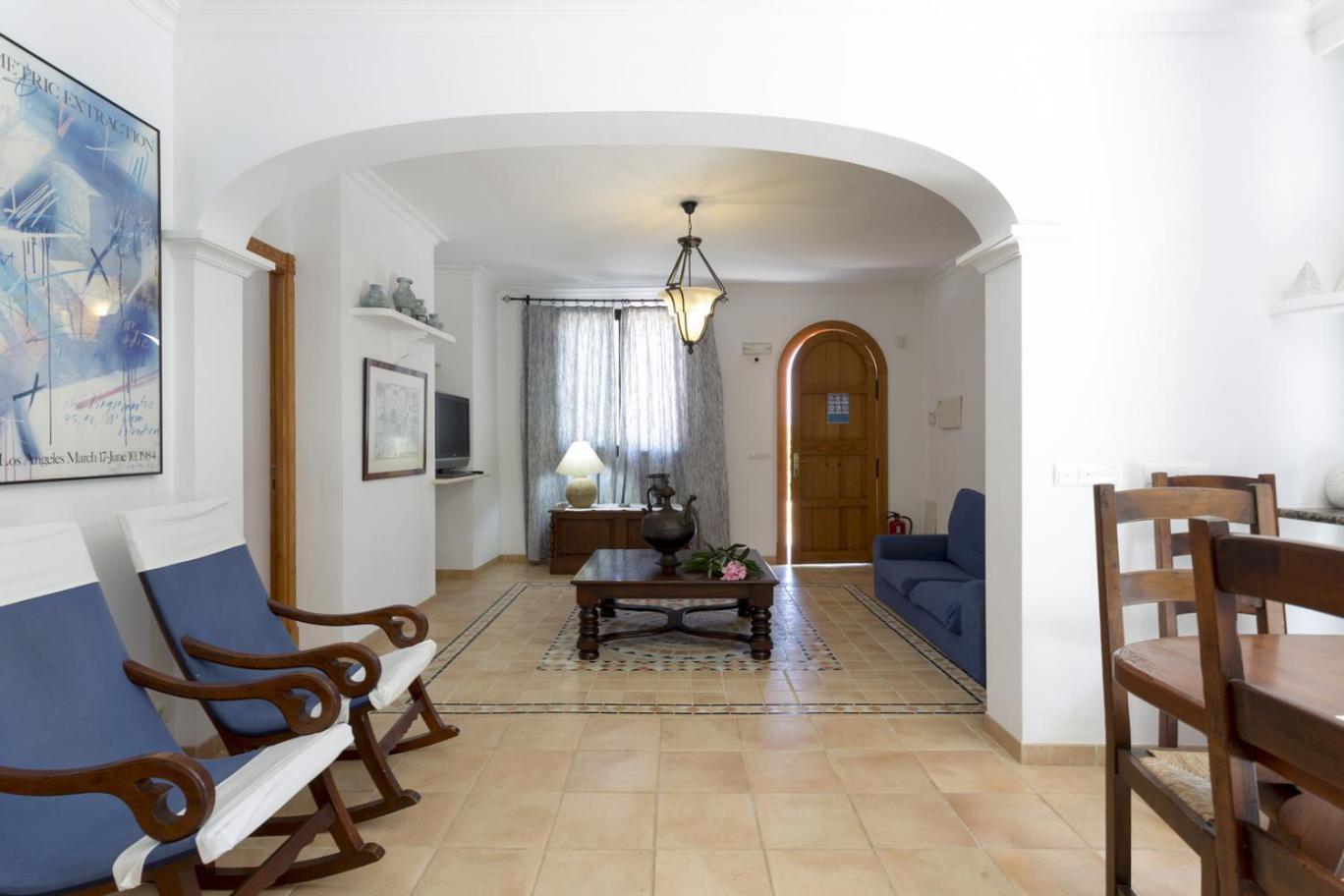 Villa With Private Mountain Ideal Runners Trailers Near Beach Approx 5 Min Walking Beach,Property Belong Puerto Pollensa Villas And Apartments 외부 사진